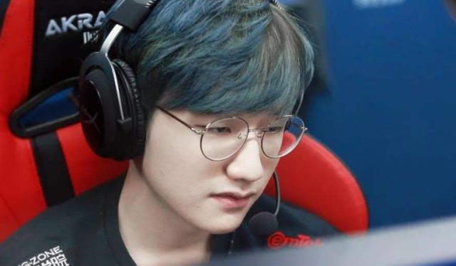 了球迷的关 了球迷的关