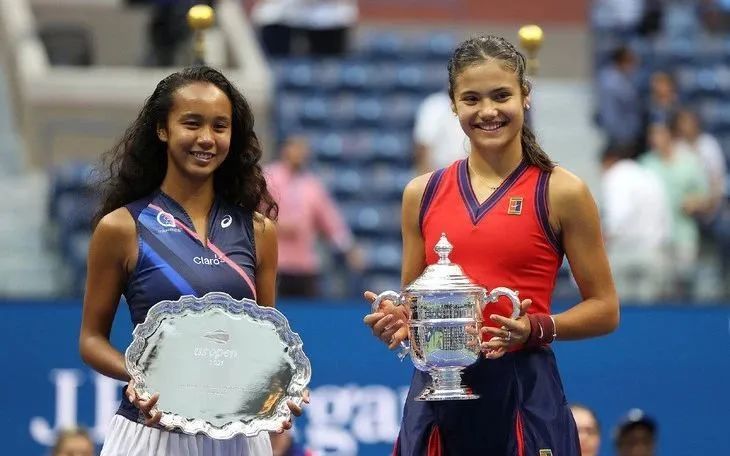 的超級新星 的超級新星