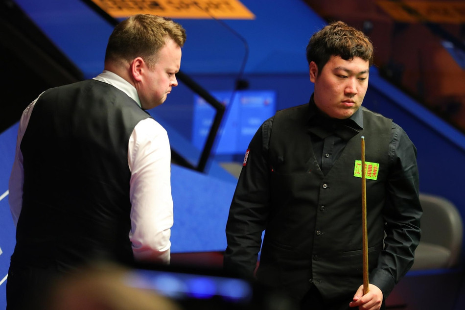 过度自信的 过度自信的