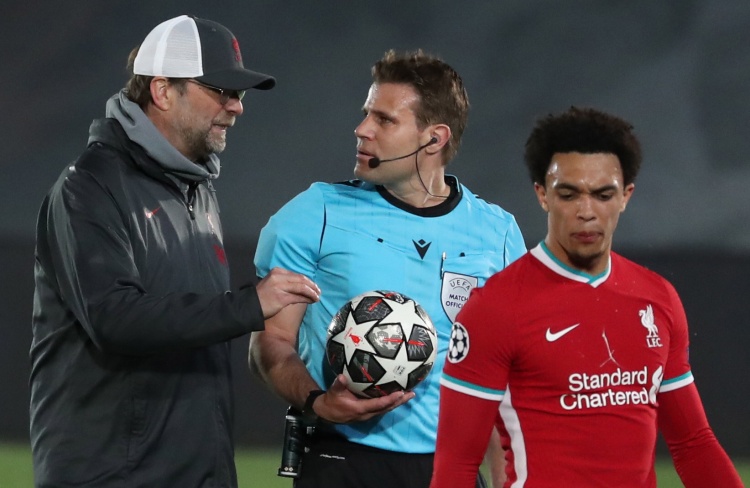 战术保密 战术保密