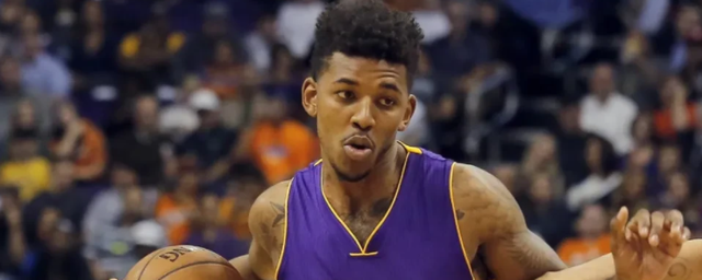 摸到牌后先 摸到牌后先